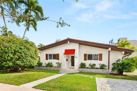 140 Santander Ave Coral Gables FL 33134