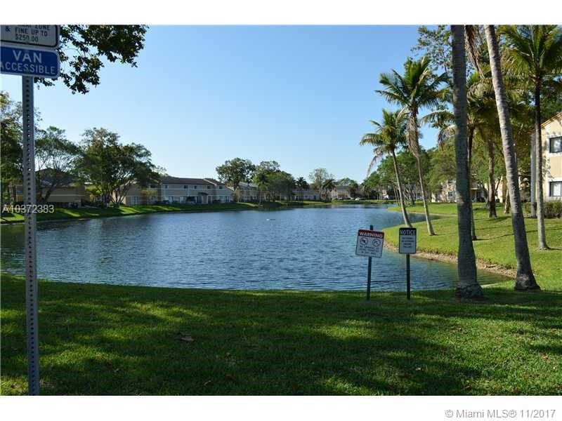 PALMS OF PEMBROKE CONDO - Residential Lease