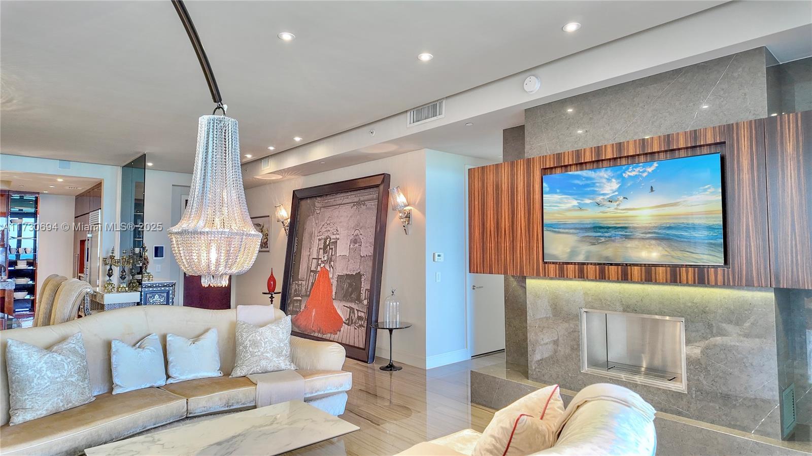 St.Regis Bal Harbour - Residential Lease