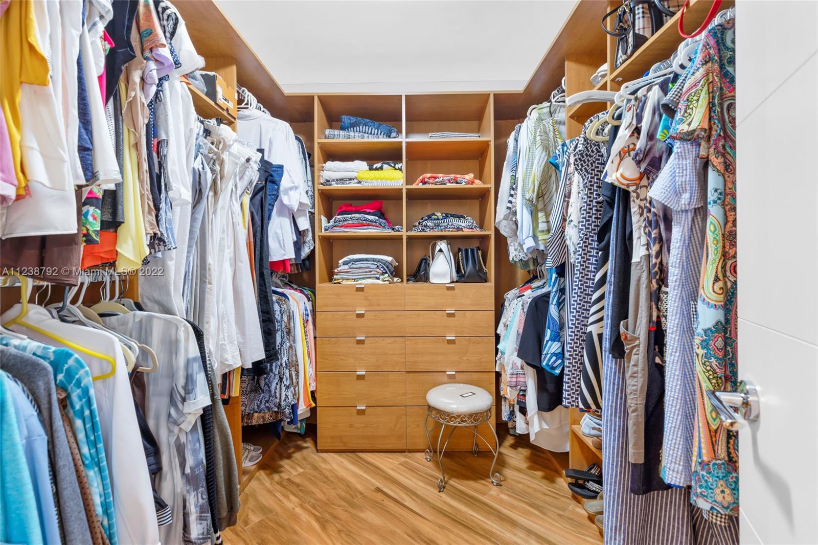 MALAGA TOWERS CONDO - Residential