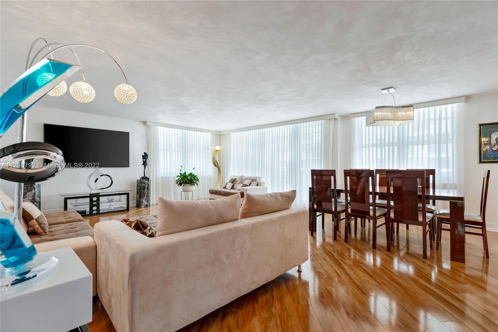 MALAGA TOWERS CONDO - Residential