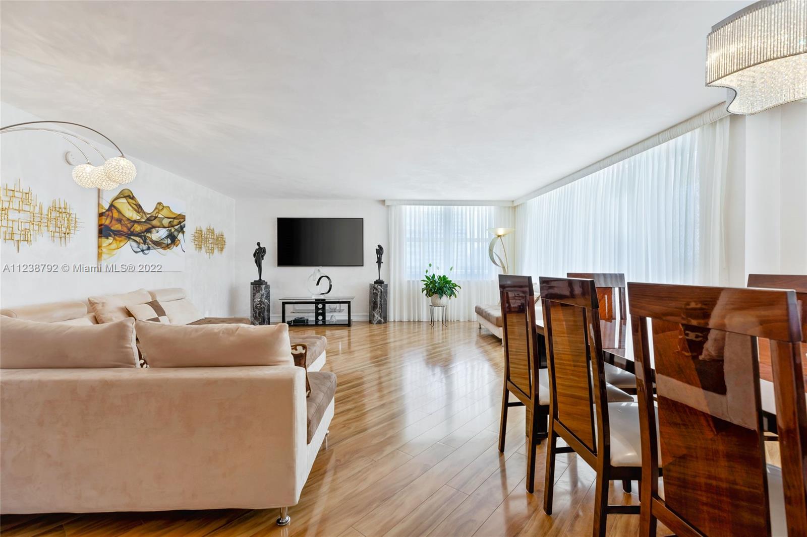 MALAGA TOWERS CONDO - Residential