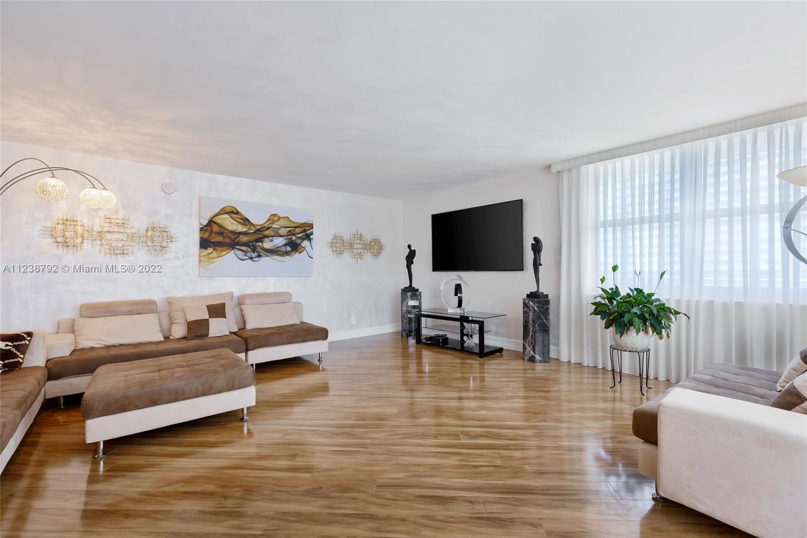 MALAGA TOWERS CONDO - Residential