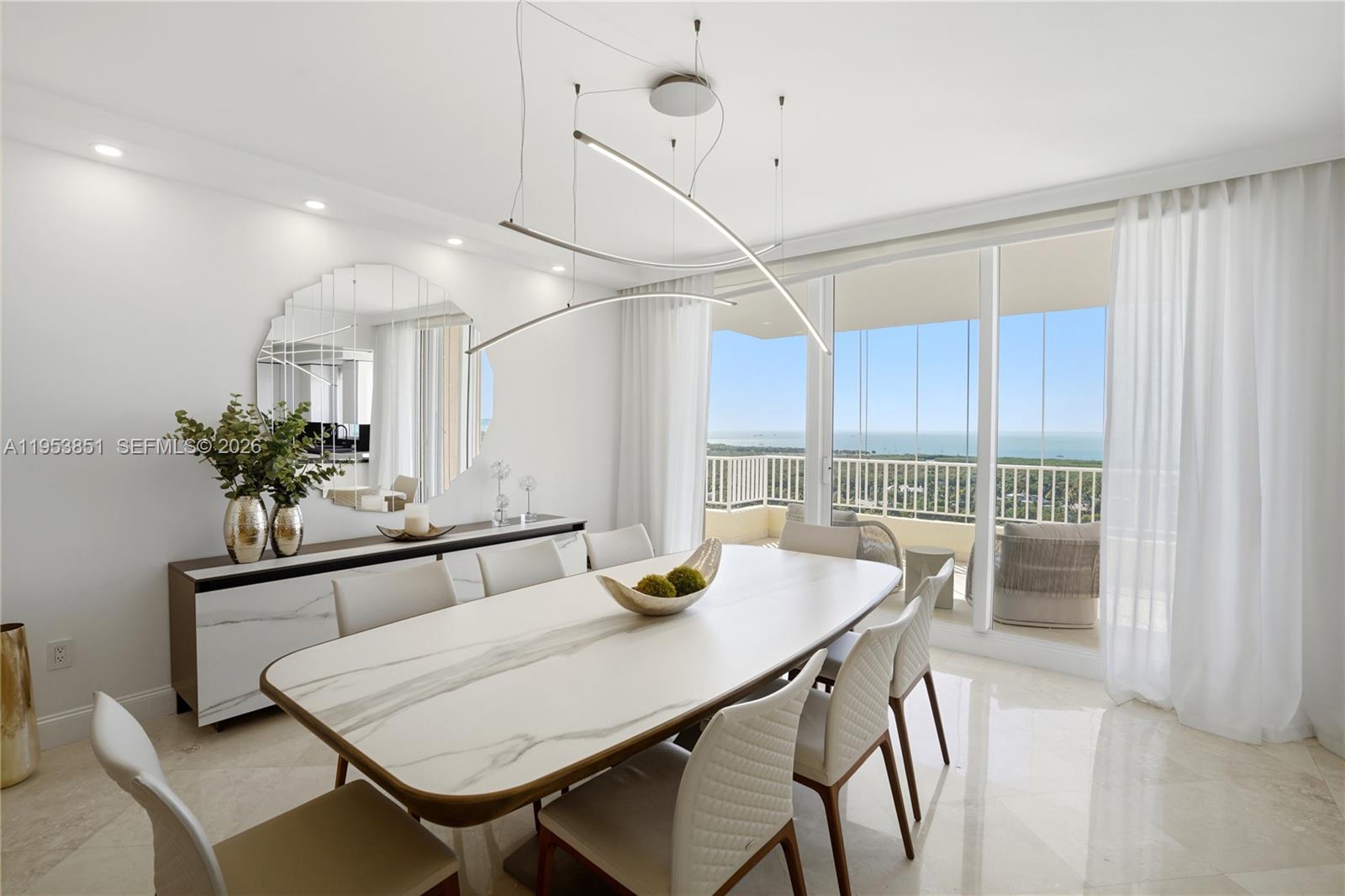 CLUB TOWER ONE CONDO - Residential