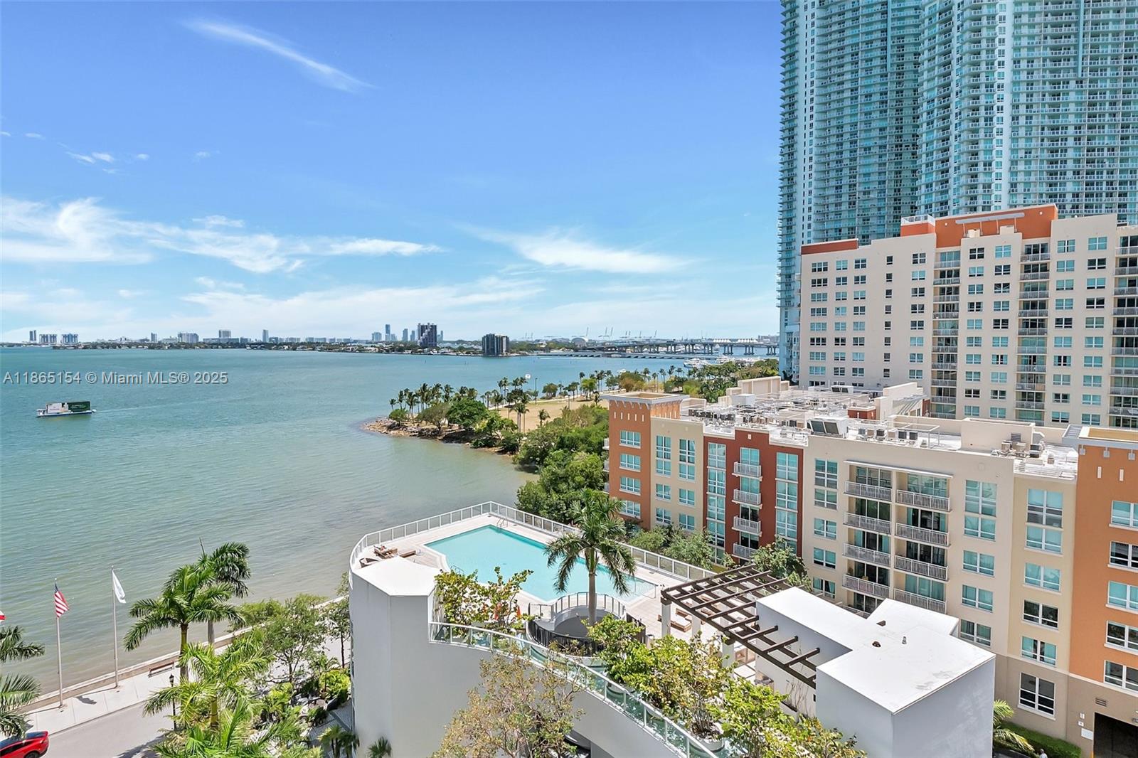 2020 N Bayshore Dr 1006