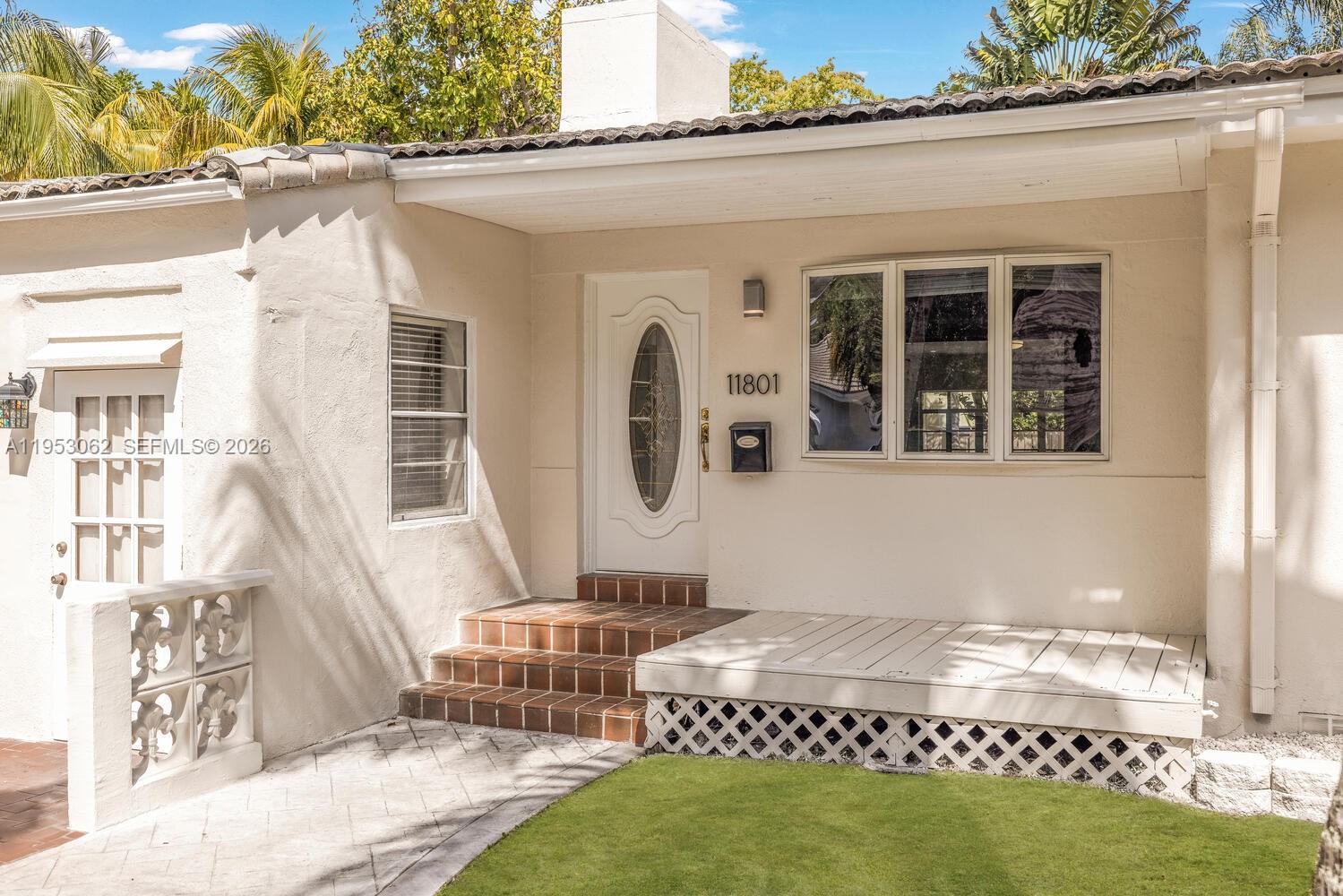 BISCAYNE LAWN AMD PLAT - Residential Income