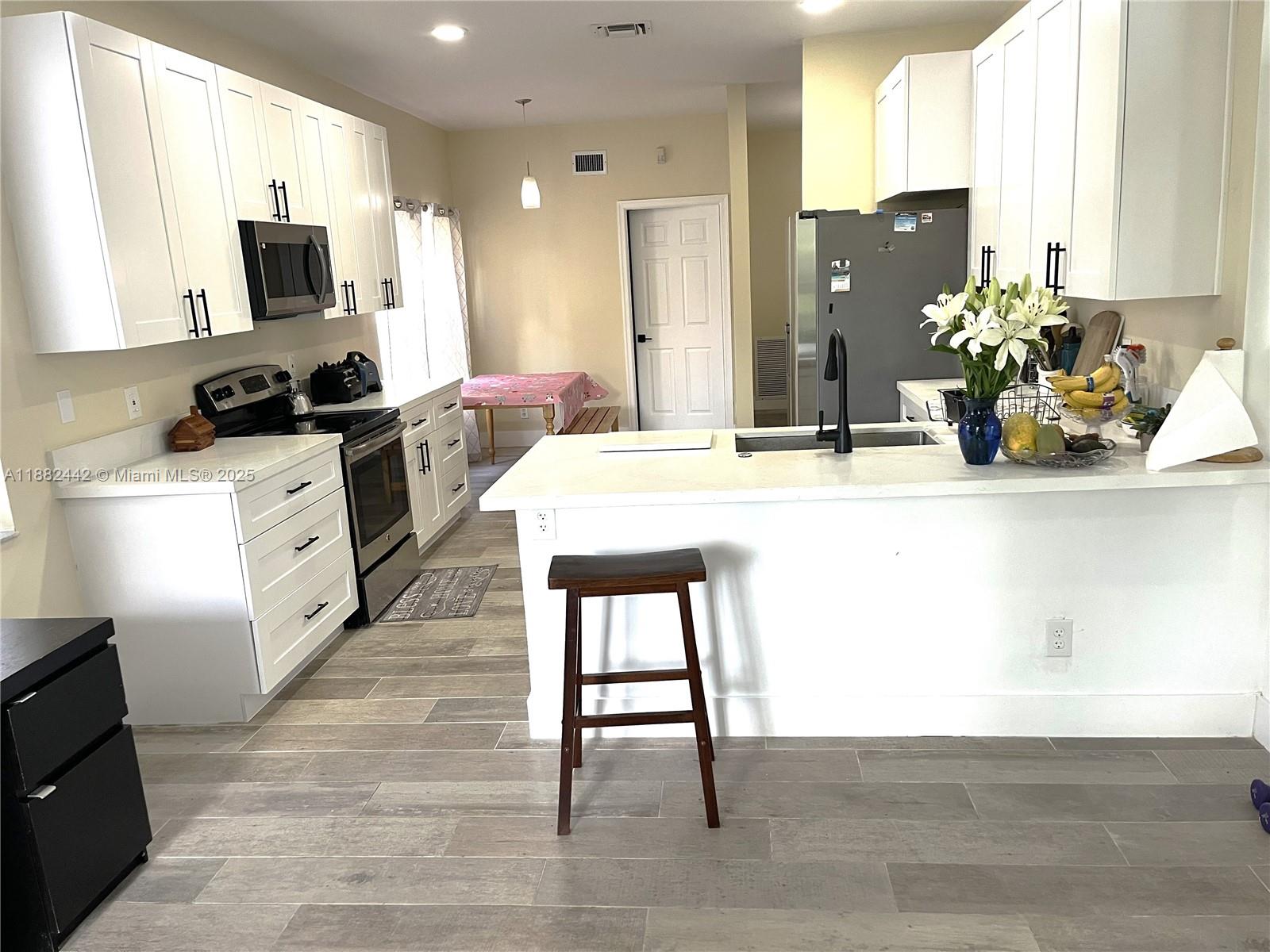 SILVER LAKES PHASE III - Residential