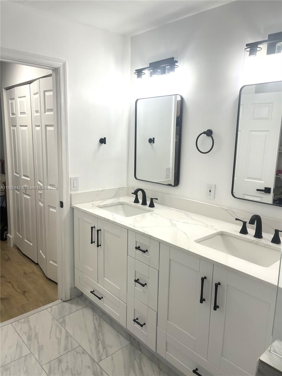 SILVER LAKES PHASE III - Residential