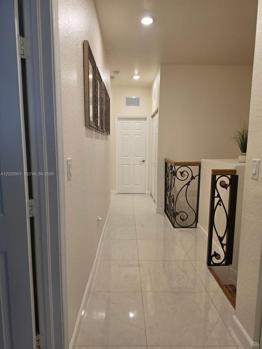AQUABELLA SECTION ONE - Residential