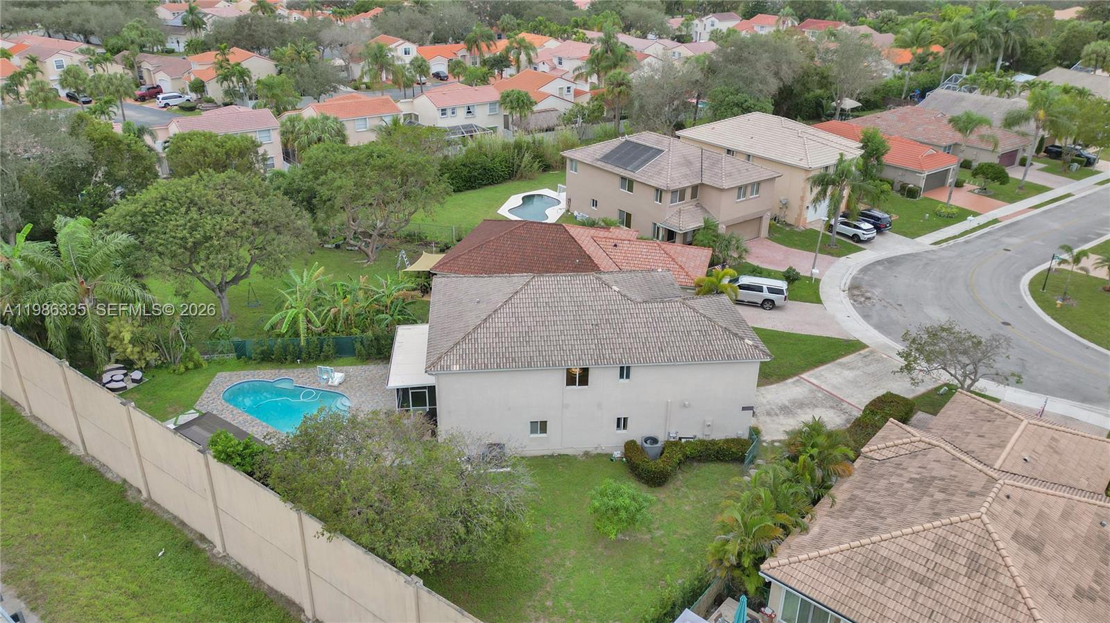 COCOBAY - Residential