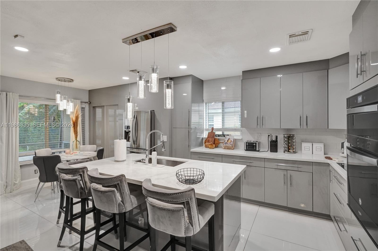 COCOBAY - Residential