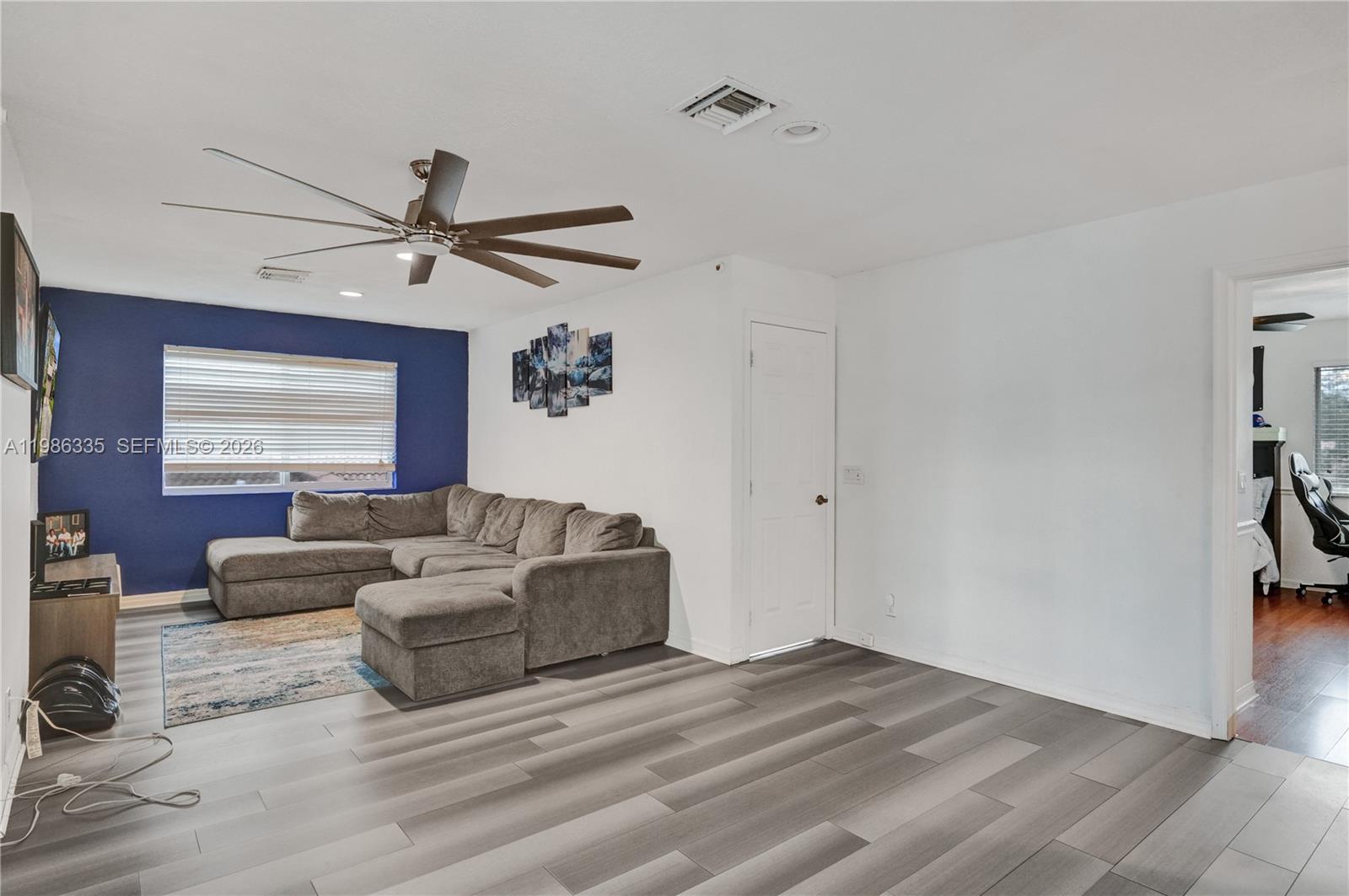 COCOBAY - Residential