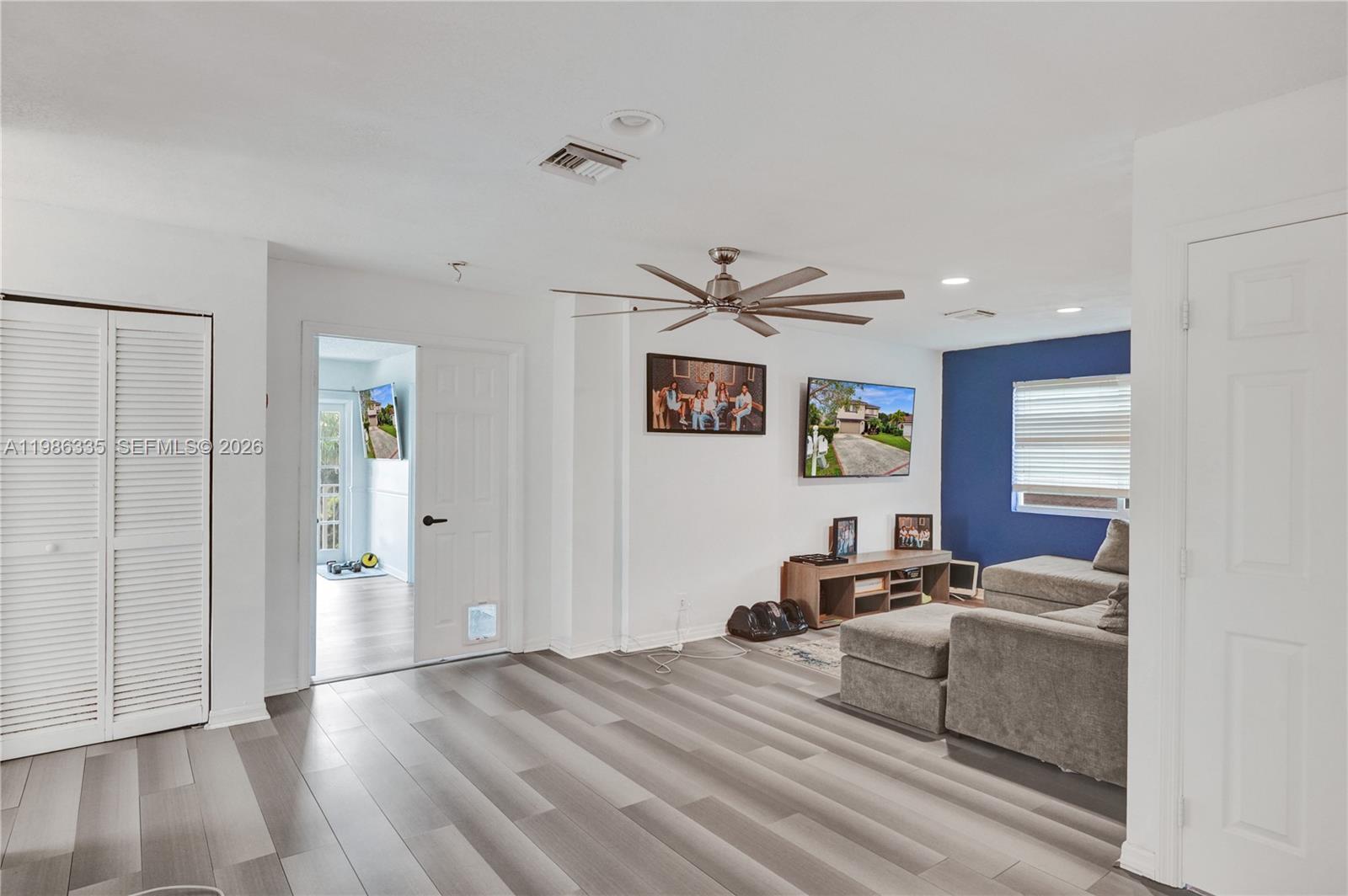 COCOBAY - Residential