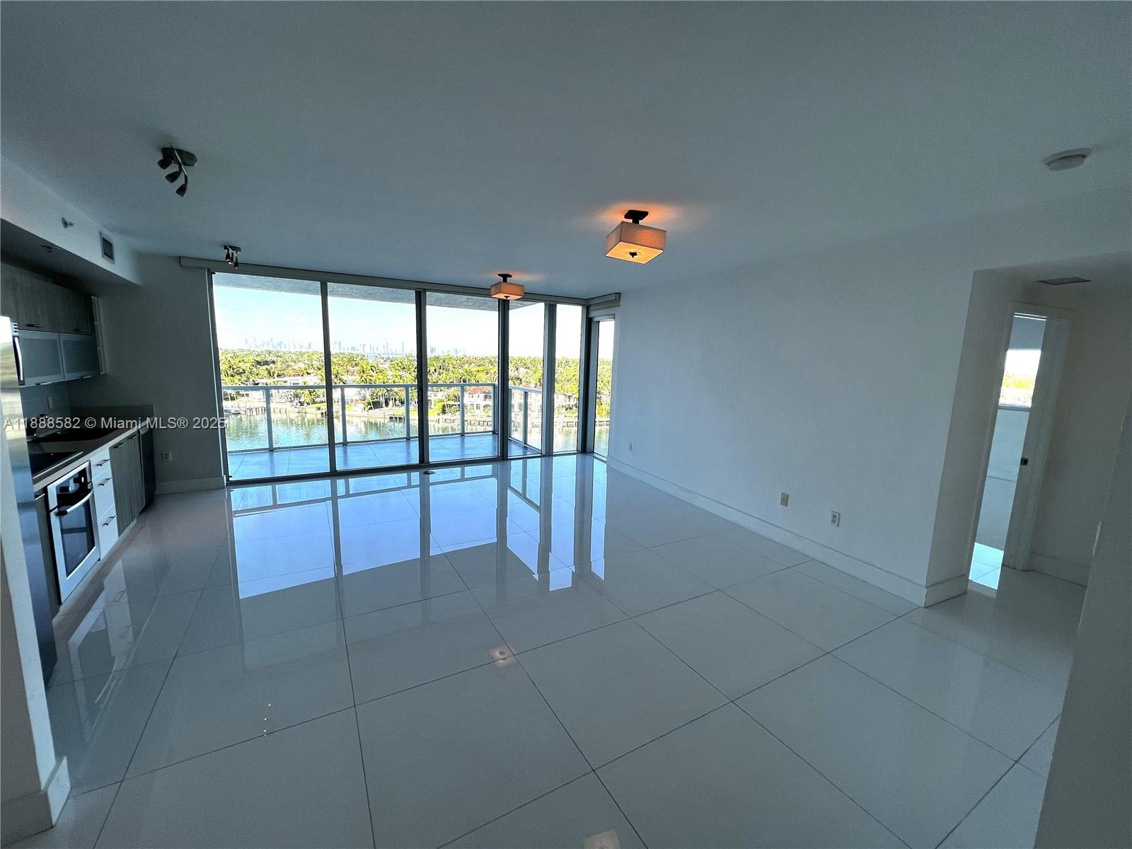 EDEN HOUSE CONDO - Residential Lease