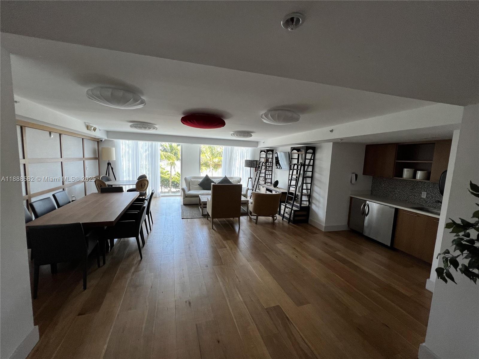 EDEN HOUSE CONDO - Residential Lease