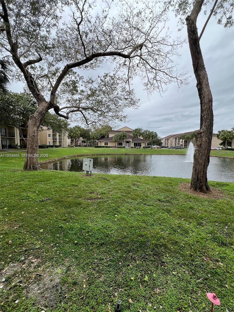 VISCONTI CONDO - Residential Lease