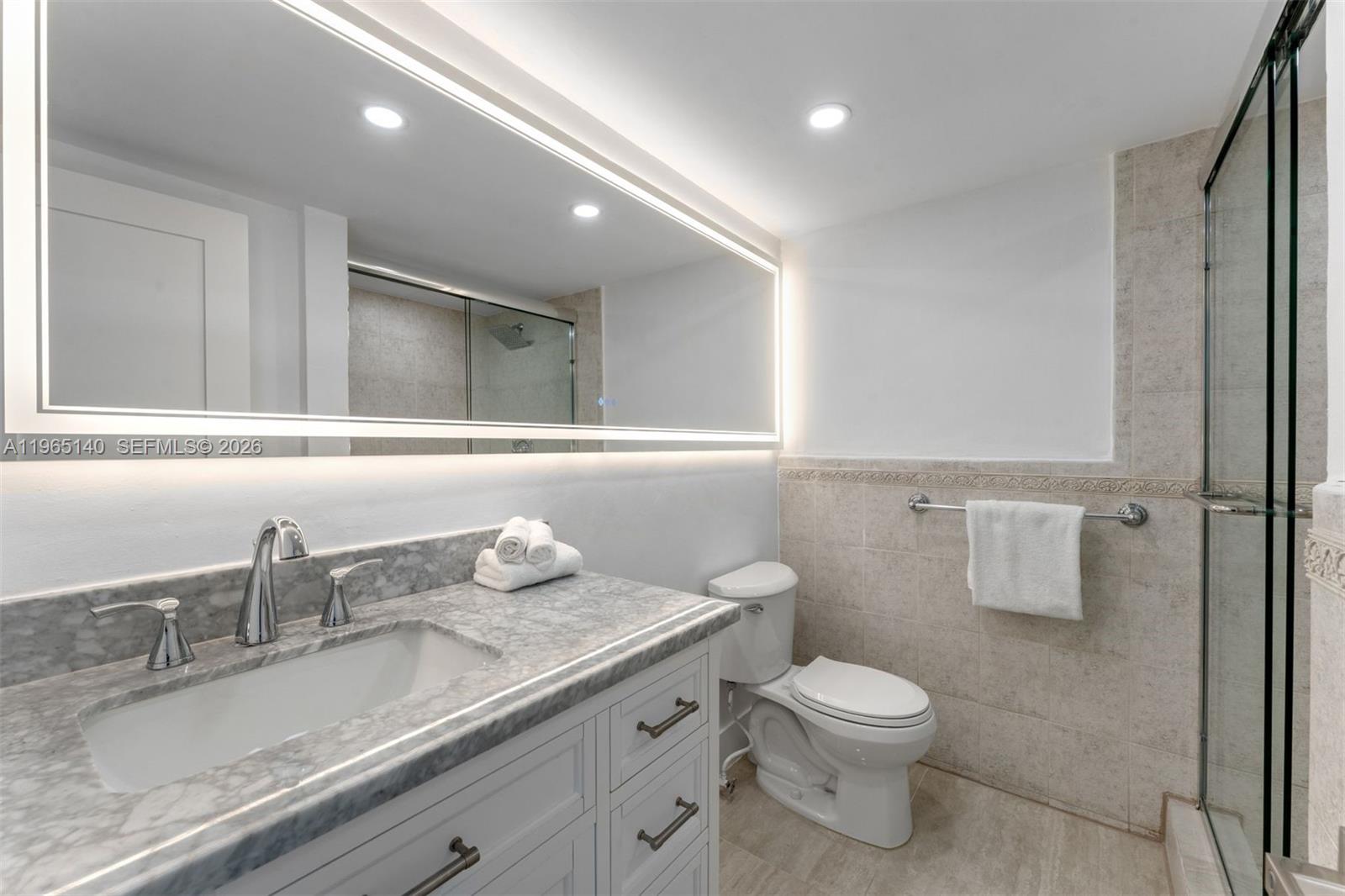 THE ALEXANDER CONDO - Residential