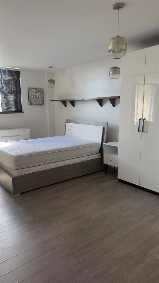 OCEANVIEW BUILDING A COND - Residential Lease