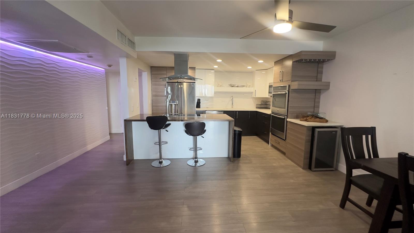 OCEANVIEW BUILDING A COND - Residential Lease