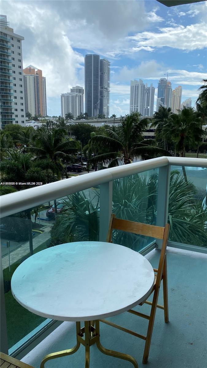 OCEANVIEW BUILDING A COND - Residential Lease