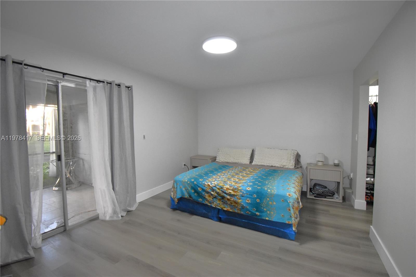 OMEGA CONDO NO 8 - Residential