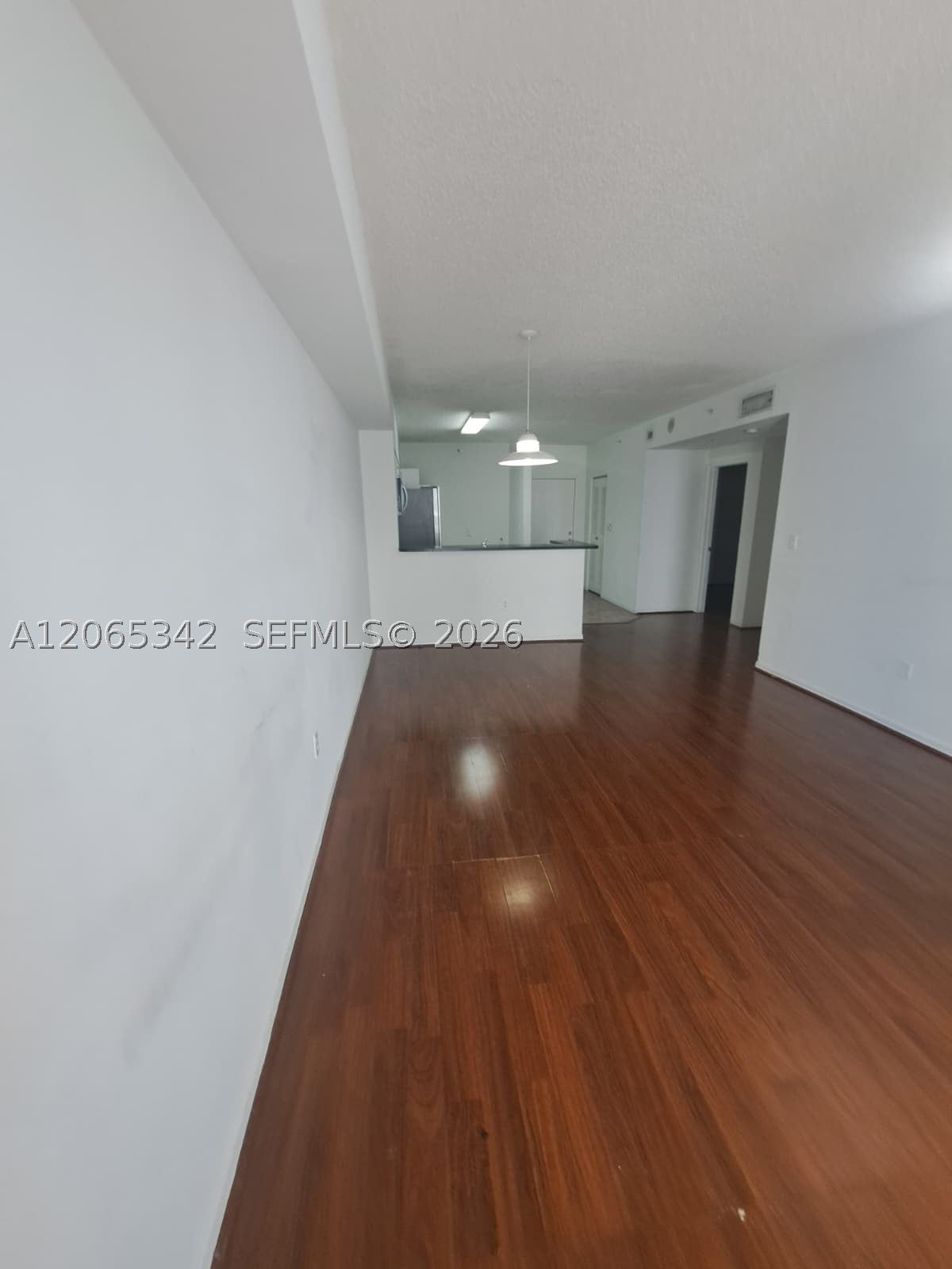 5091 NW 7th St 1007