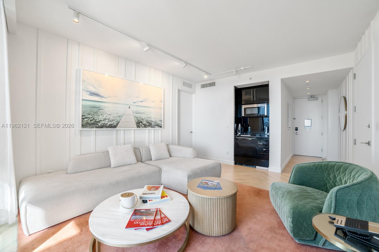 2201 COLLINS AVE CONDO - Residential