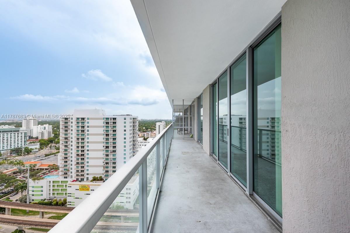 Rental Property at 79 Sw 12th St 2303-S, Miami, Broward County, Florida - Bedrooms: 2 
Bathrooms: 2  - $3,950 MO.