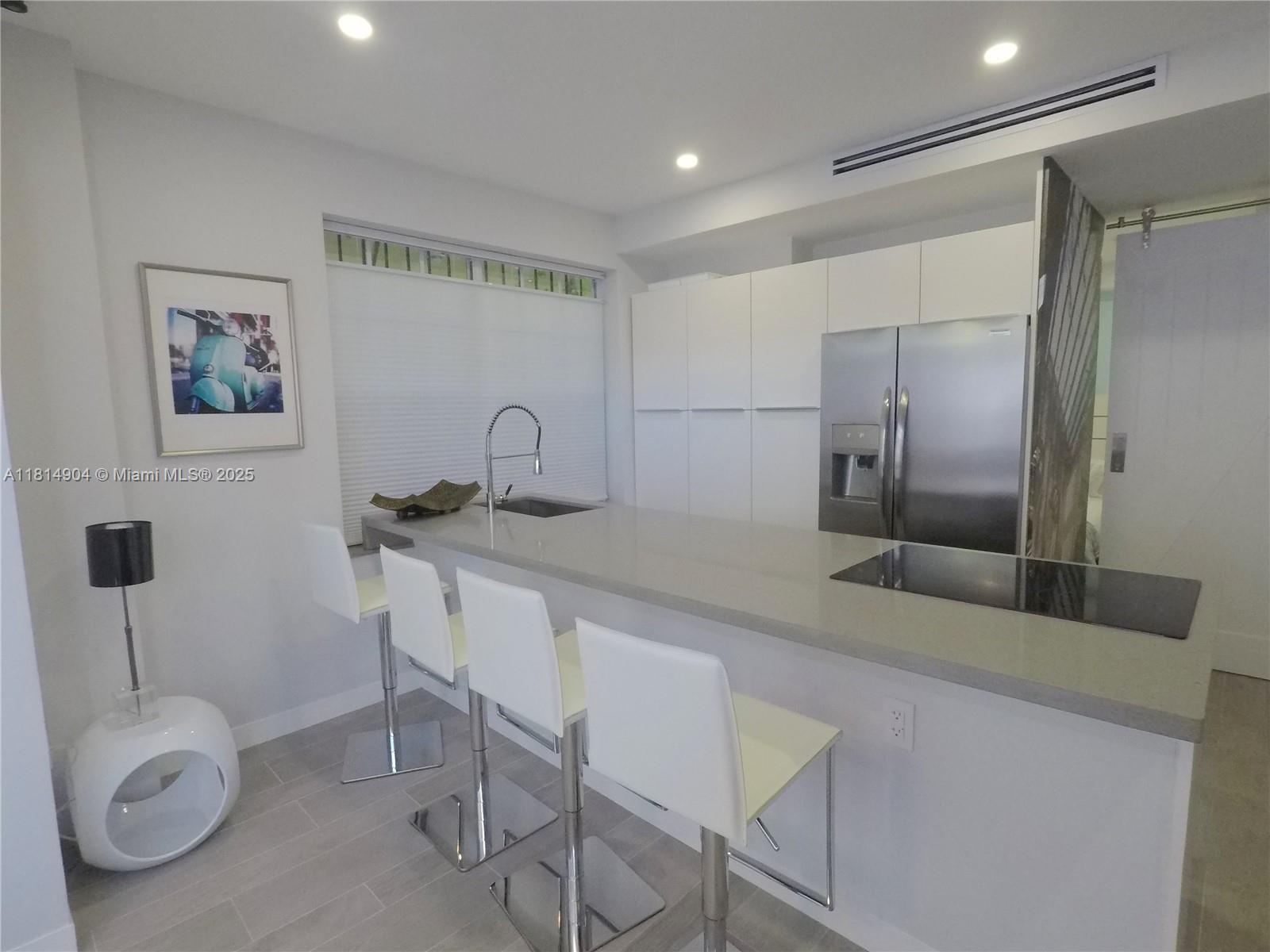 ARVILLA CONDO - Residential Lease