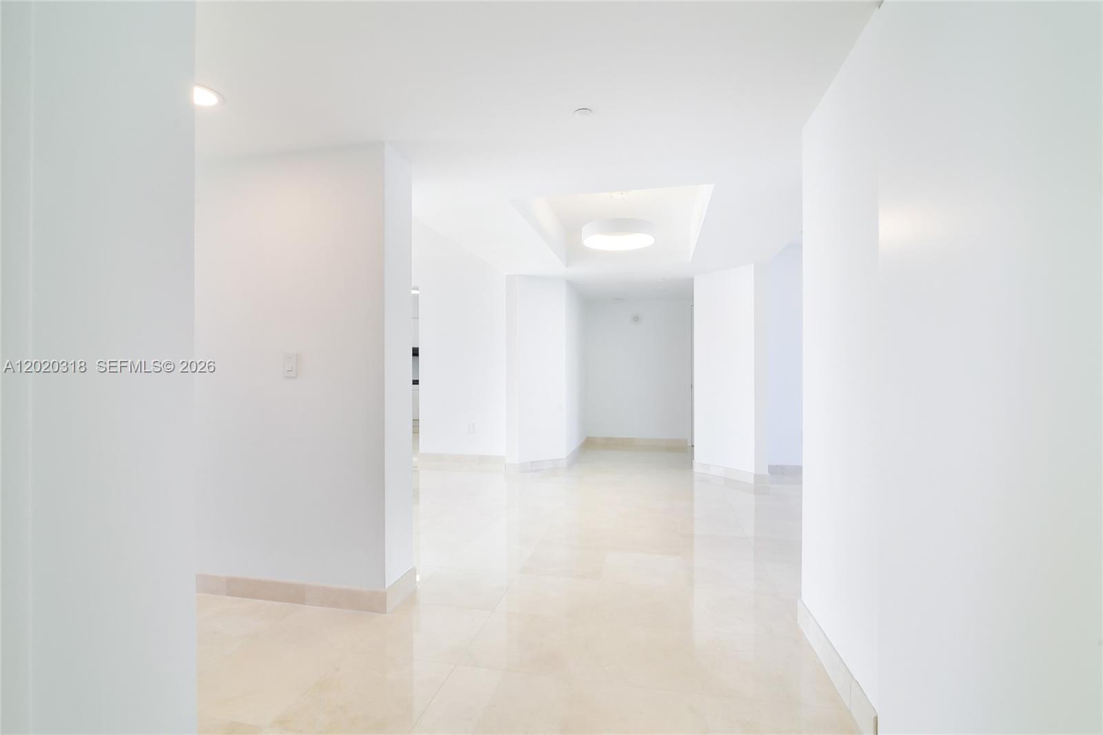 19333 Collins Ave 1907