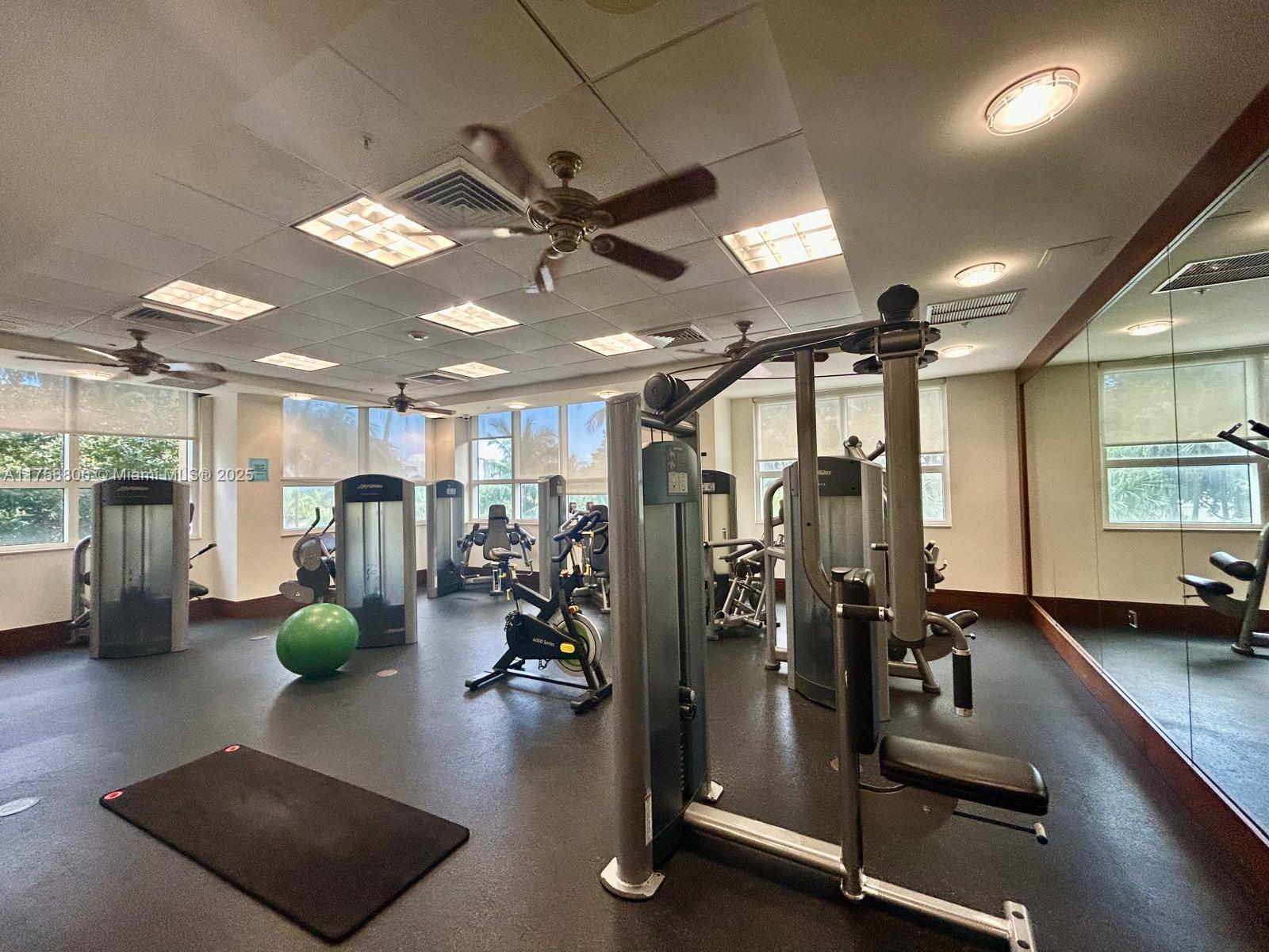 TURNBERRY ON THE GREEN - Residential