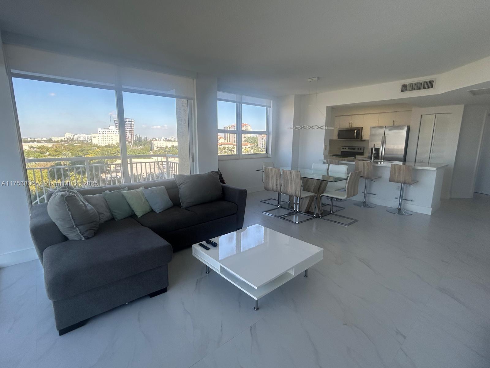 TURNBERRY ON THE GREEN - Residential