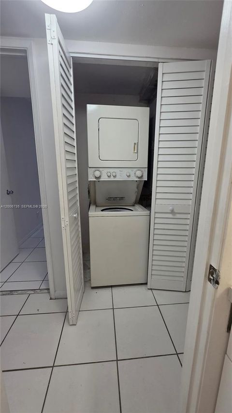 Tiny photo for 216 Lake Pointe Dr #224, Oakland Park, FL 33309 (MLS # A12006735)