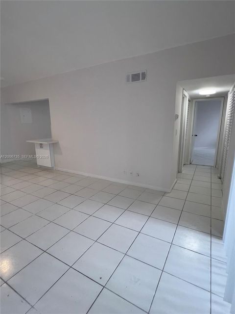 Tiny photo for 216 Lake Pointe Dr #224, Oakland Park, FL 33309 (MLS # A12006735)