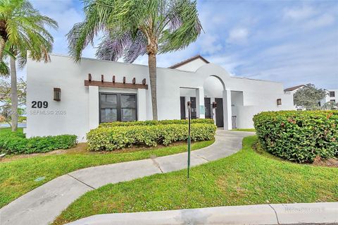 Tiny photo for 216 Lake Pointe Dr #224, Oakland Park, FL 33309 (MLS # A12006735)