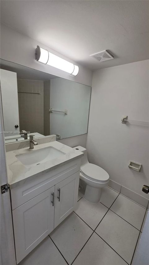 Tiny photo for 216 Lake Pointe Dr #224, Oakland Park, FL 33309 (MLS # A12006735)