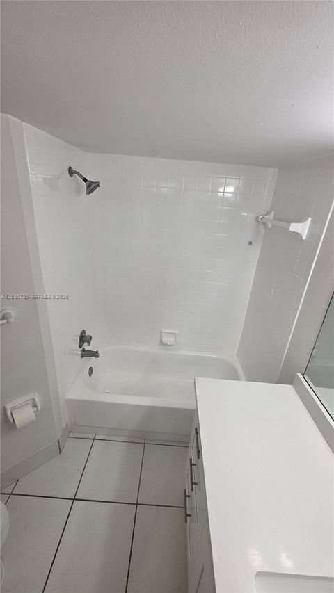 Tiny photo for 216 Lake Pointe Dr #224, Oakland Park, FL 33309 (MLS # A12006735)