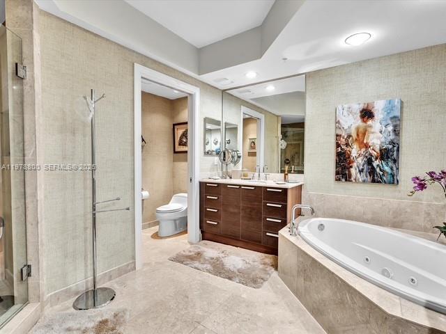 DIPLOMAT OCEANFRONT RESID - Residential