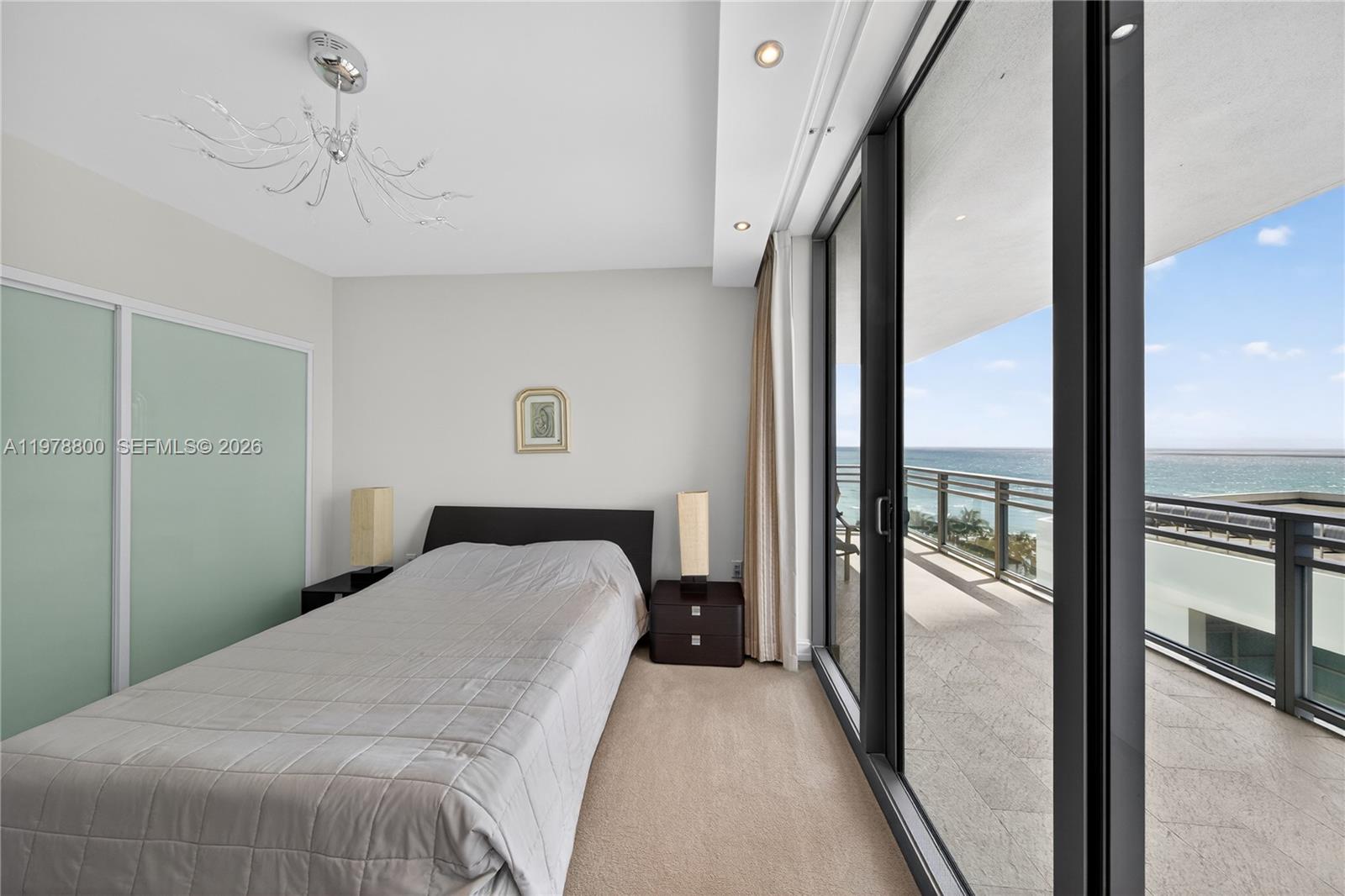 DIPLOMAT OCEANFRONT RESID - Residential