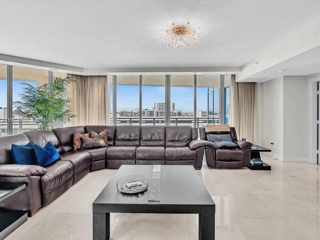 DIPLOMAT OCEANFRONT RESID - Residential