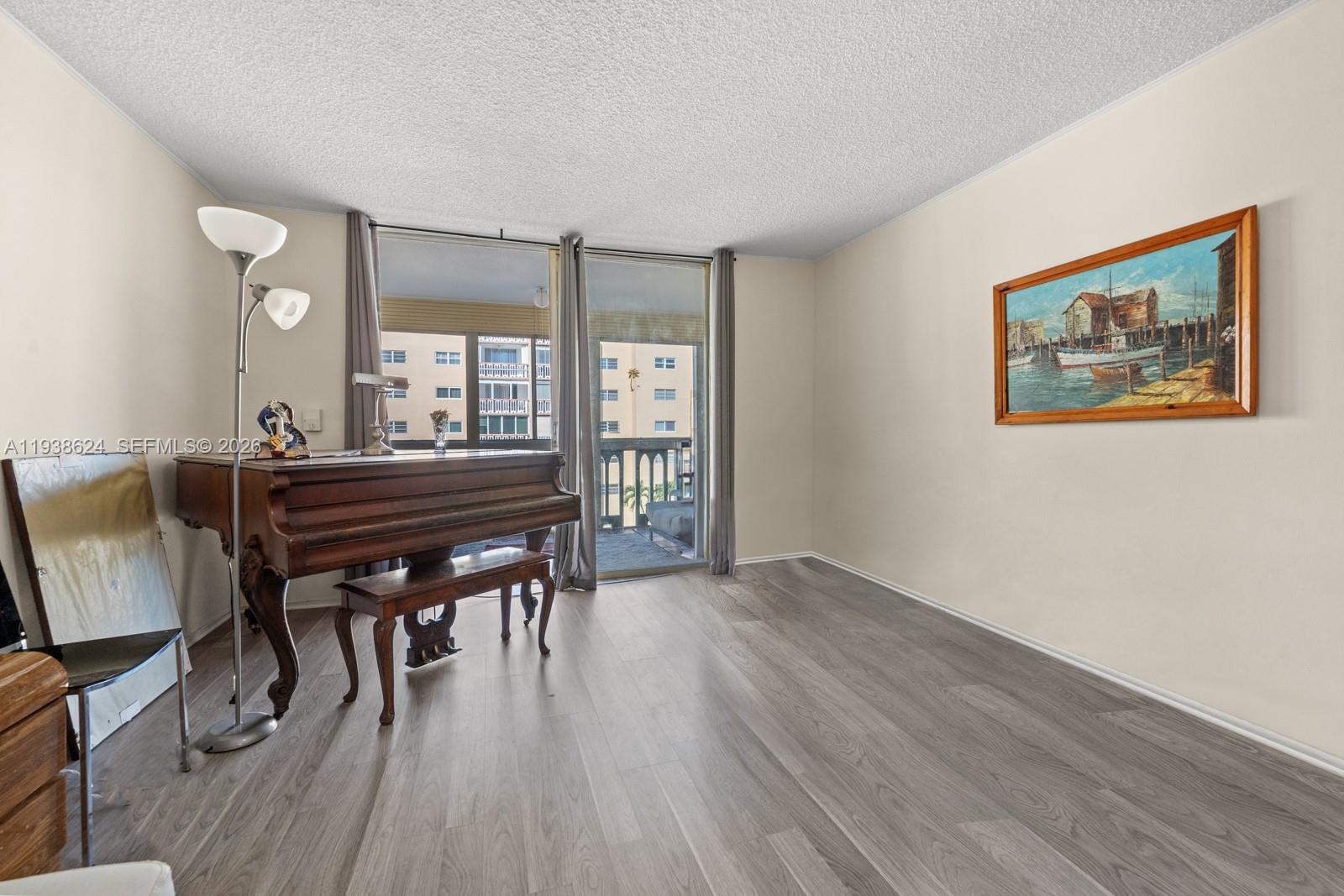 MEADOWBROOK CONDO APTS BL - Residential