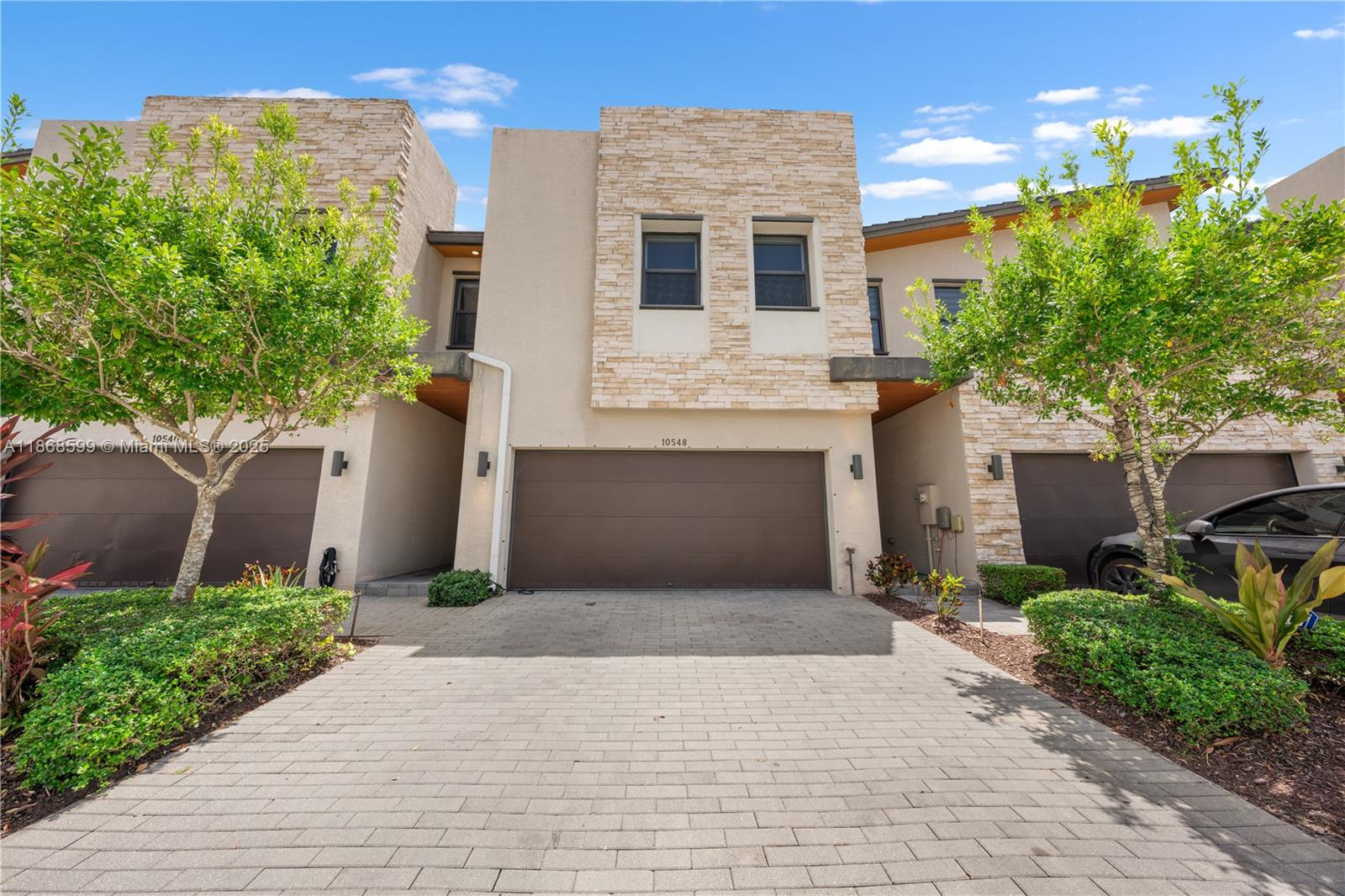 10548 NW 78th Ter