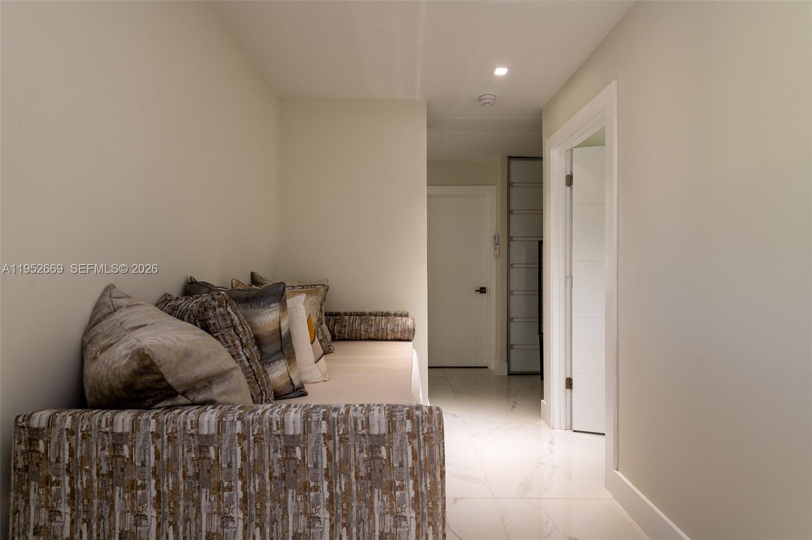 BAY CREST SEC 3 - Residential