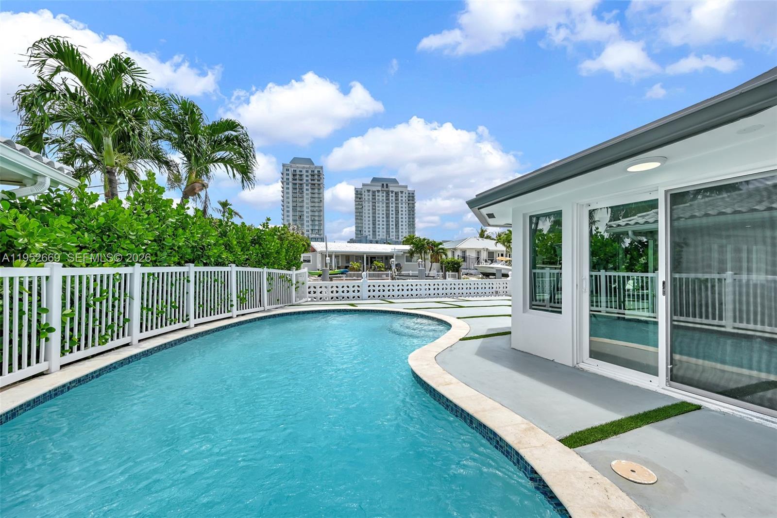 BAY CREST SEC 3 - Residential