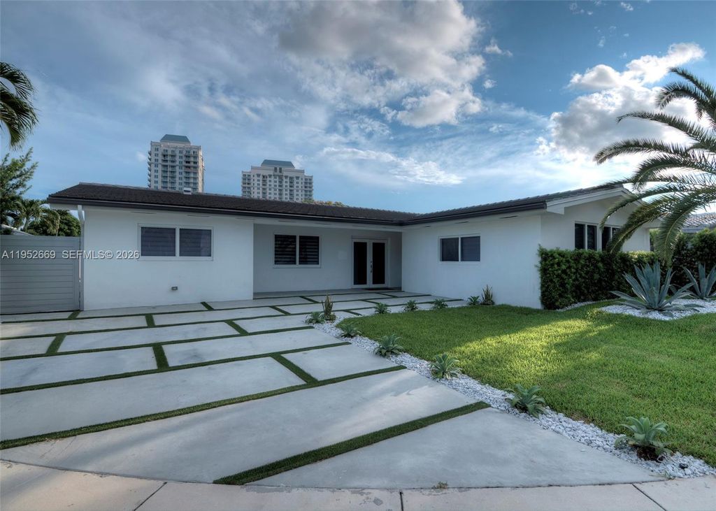 Photo of 1250 NE 82nd St, Miami, FL 33138 (MLS # A11952669)