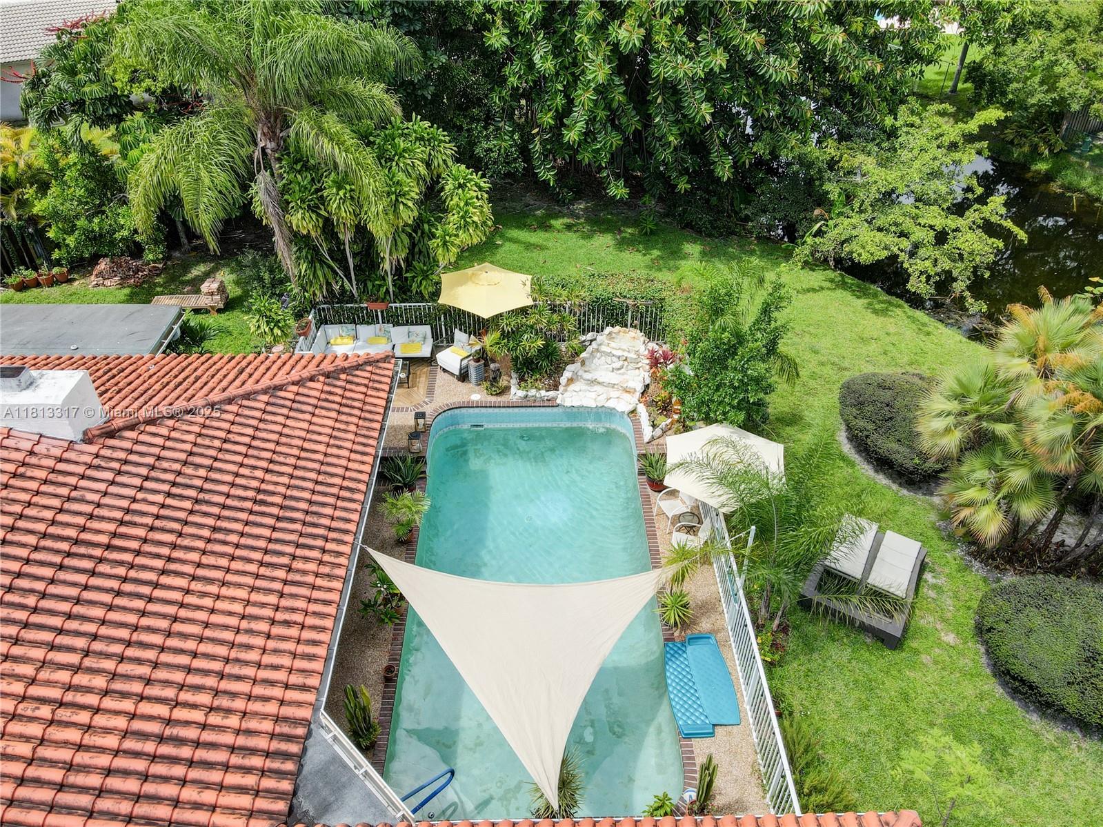 FOREST HILLS SOUTH - Residential Lease