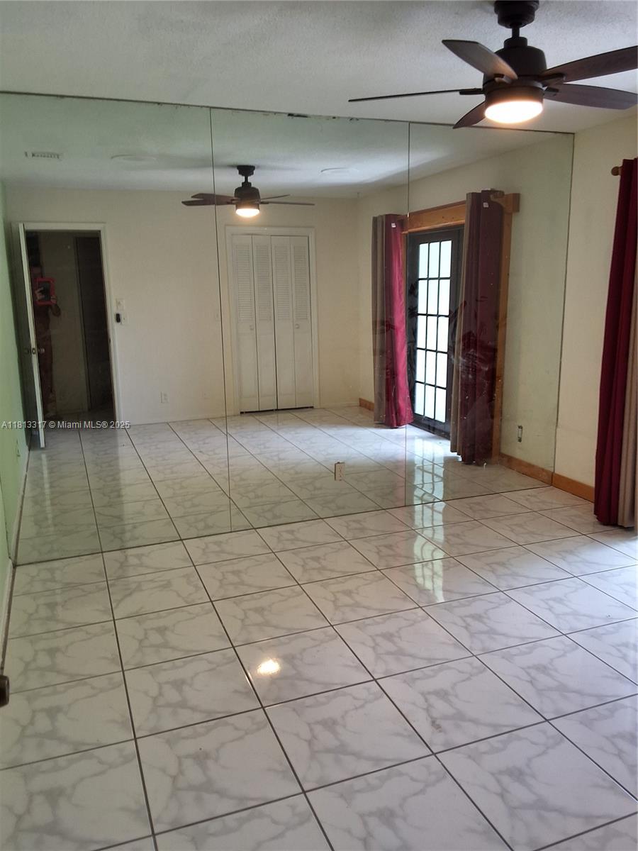 FOREST HILLS SOUTH - Residential Lease