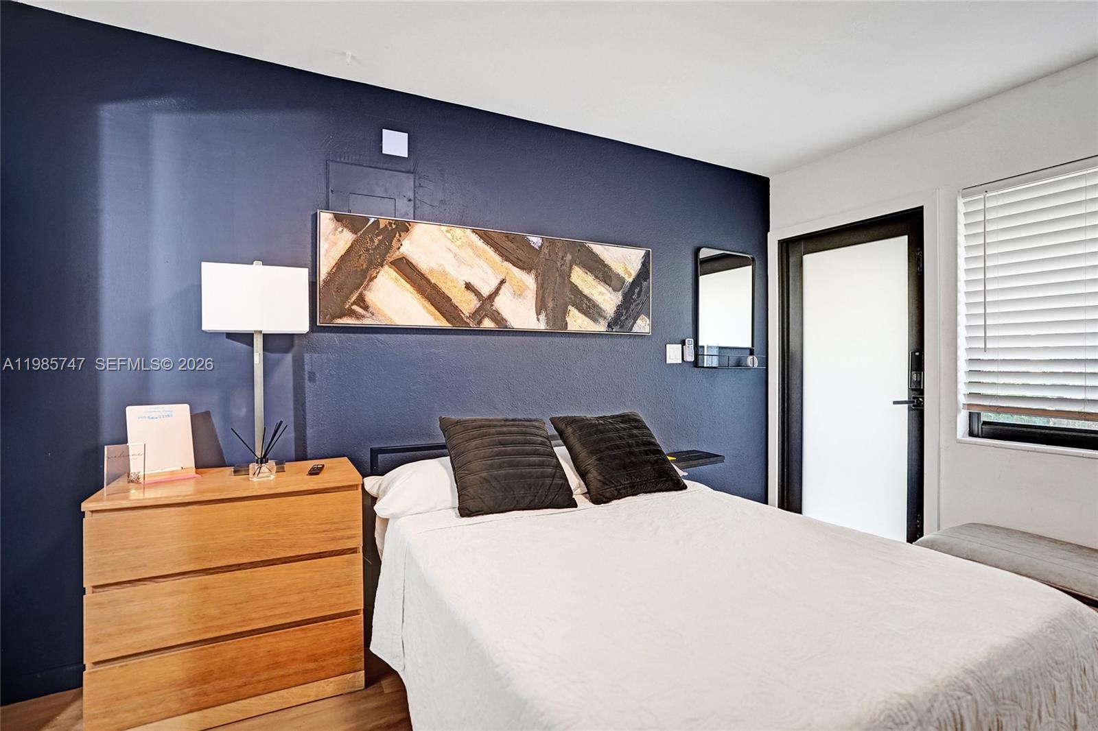 OAKLAND PARK SECOND ADD - Residential Lease