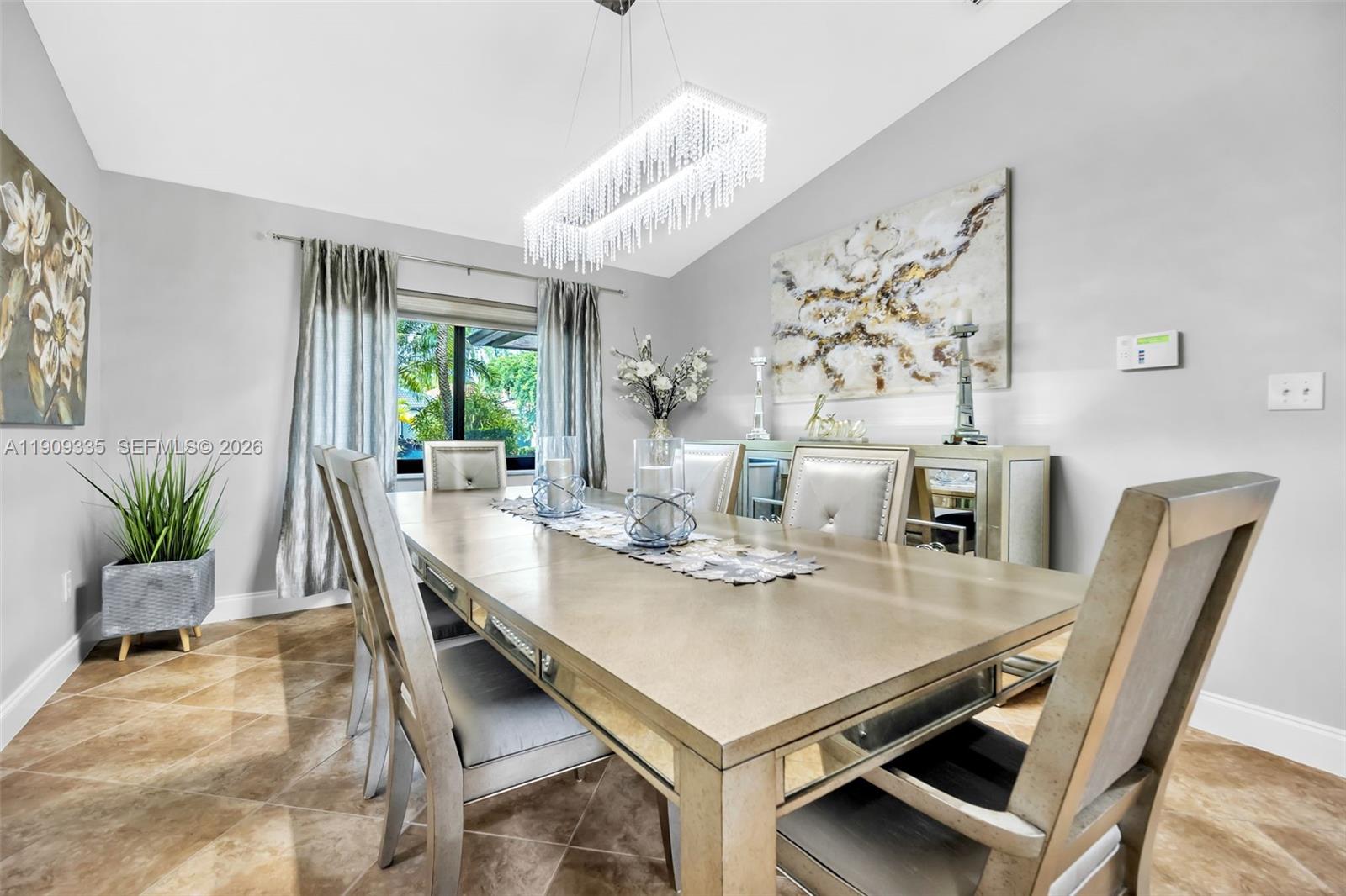 HAMMOCKS SHORES 3RD ADDN - Residential