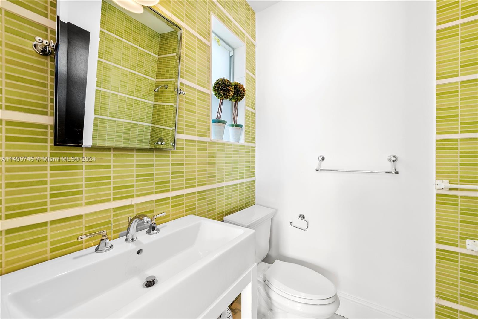 BEACH VIEW ADDN - Residential